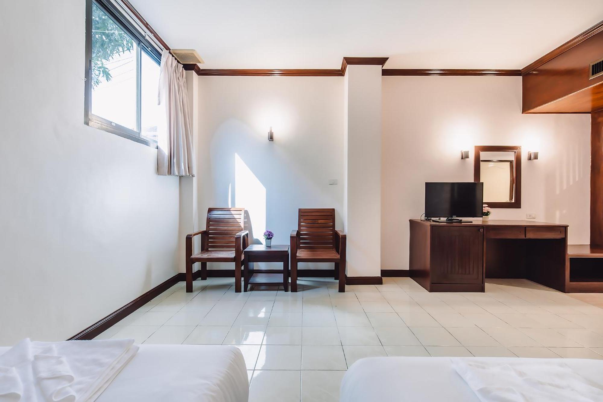 Bauman-Ville Hotel Patong 외부 사진