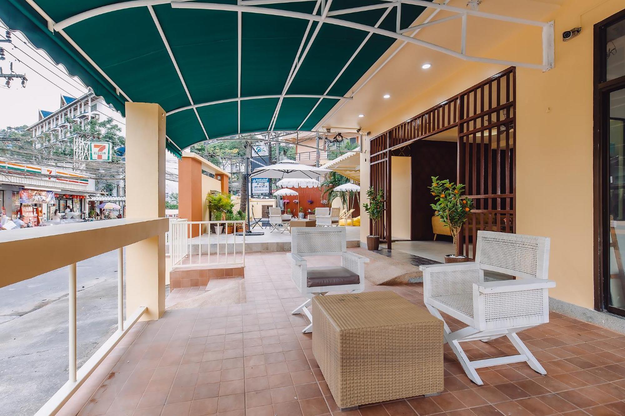 Bauman-Ville Hotel Patong 외부 사진